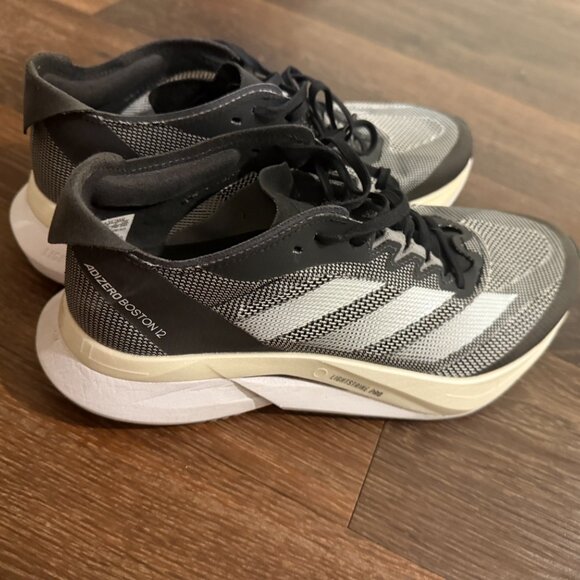 Adidas Adizero Boston 12 | Size 8 - Picture 3 of 5